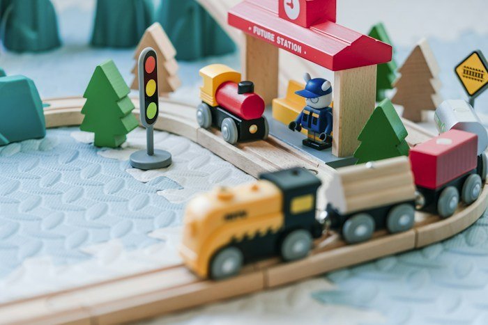Brinquedo Educativo Montessori em Madeira 8 em 1 para Coordenação Motora